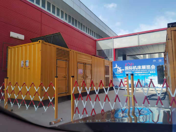 鹿邑发电车出租-发电机无电压或电压太低怎么办？